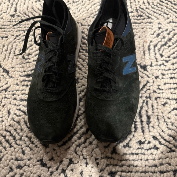 New Balance Men's Dark Green and Navy Sneakers - Picture 3 of 7